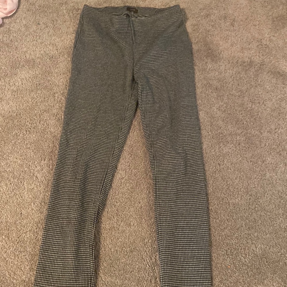 Wide leg black and white pants